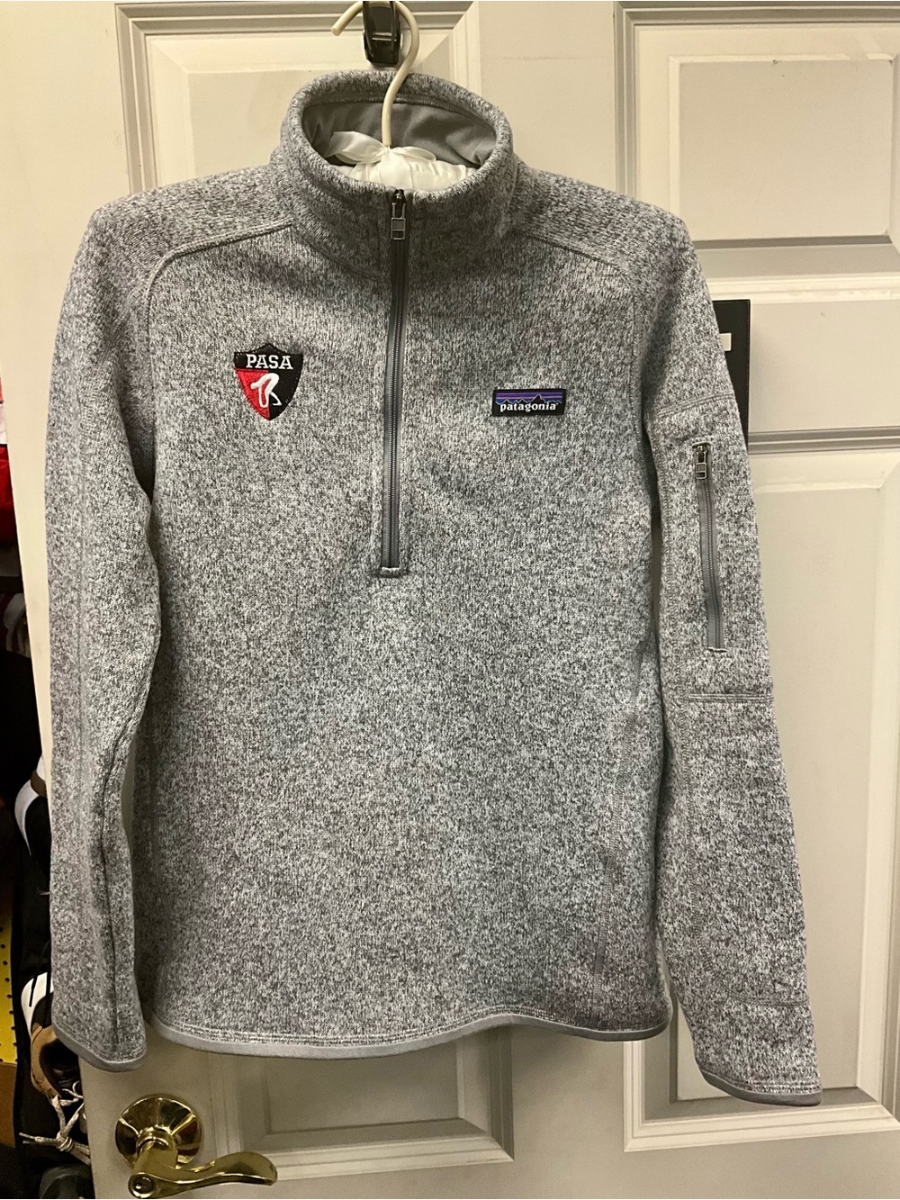 Patagonia Light Heather Gray Quarter-Zip Fleece Pullover